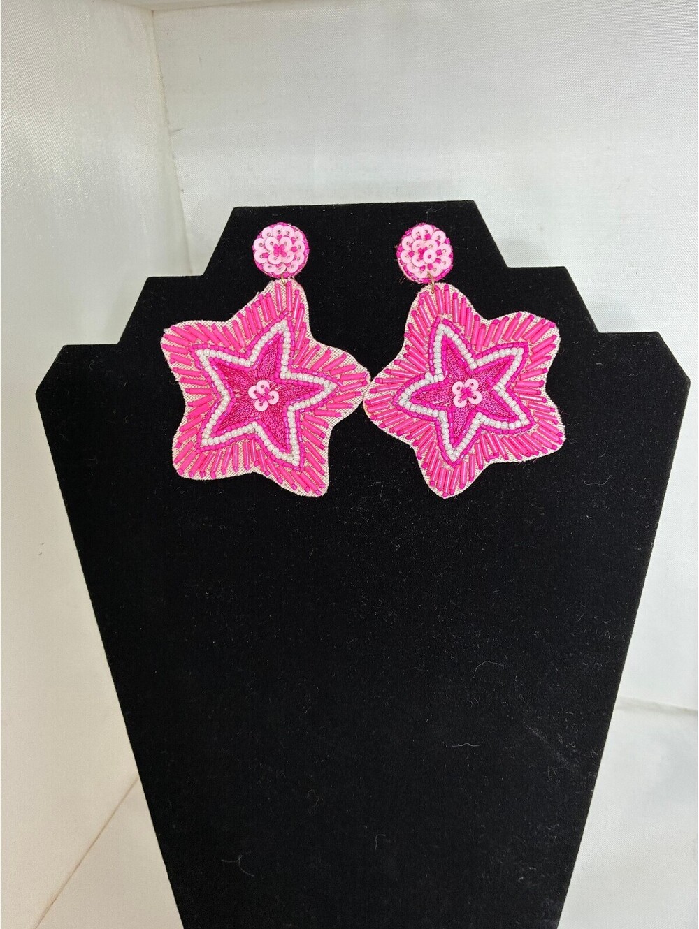 Pink Star-Shaped Beaded Dangle Earrings NEW
